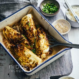 Kepti kopūstai su miso sviestu